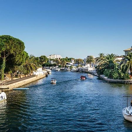 Lindo Apartamento Con Vistas Al Puerto Mistral Empuriabrava Exterior foto